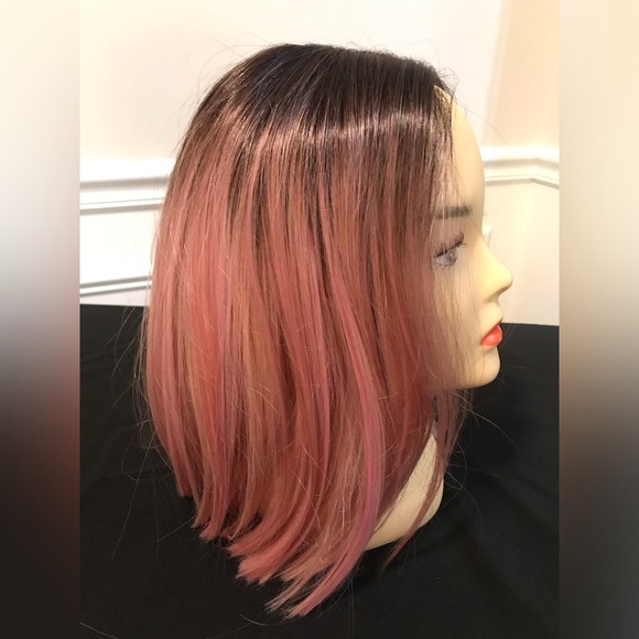 NWT Medium Length Wig - Picture 3 of 5